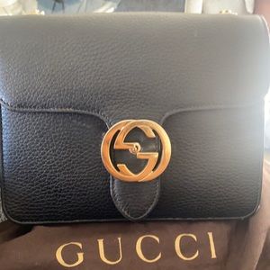 Authentic Gucci interlocking calfskin shoulder bag